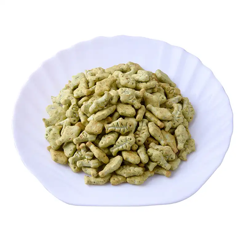 Using Salmon Flavored Cat Biscuits for Effective Cat Training